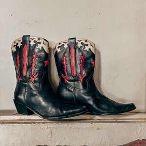 Matisse Western Cowboy Boots with Red and White Design
